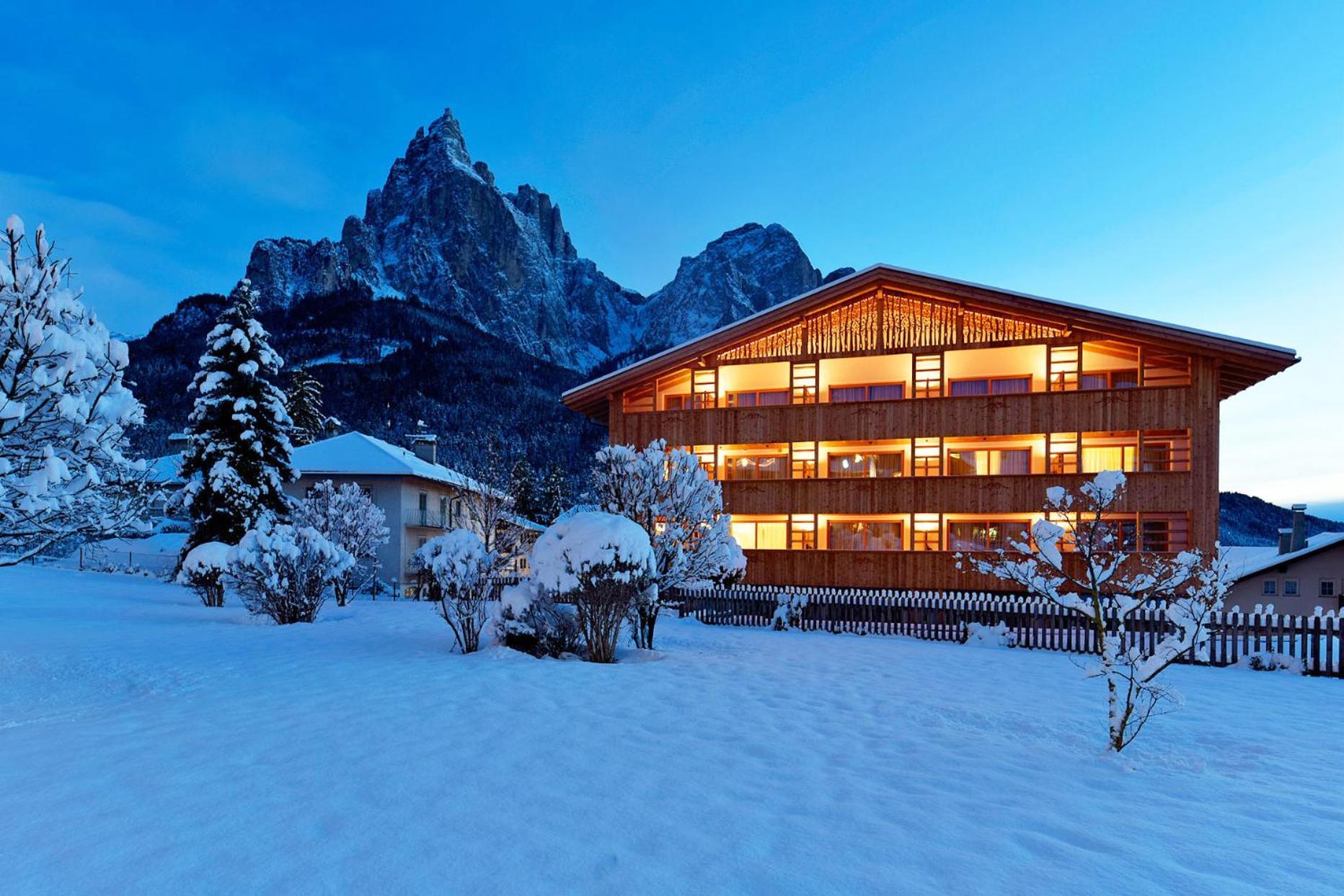 Artnatur Dolomites Hotel & Spa Siusi Exterior photo